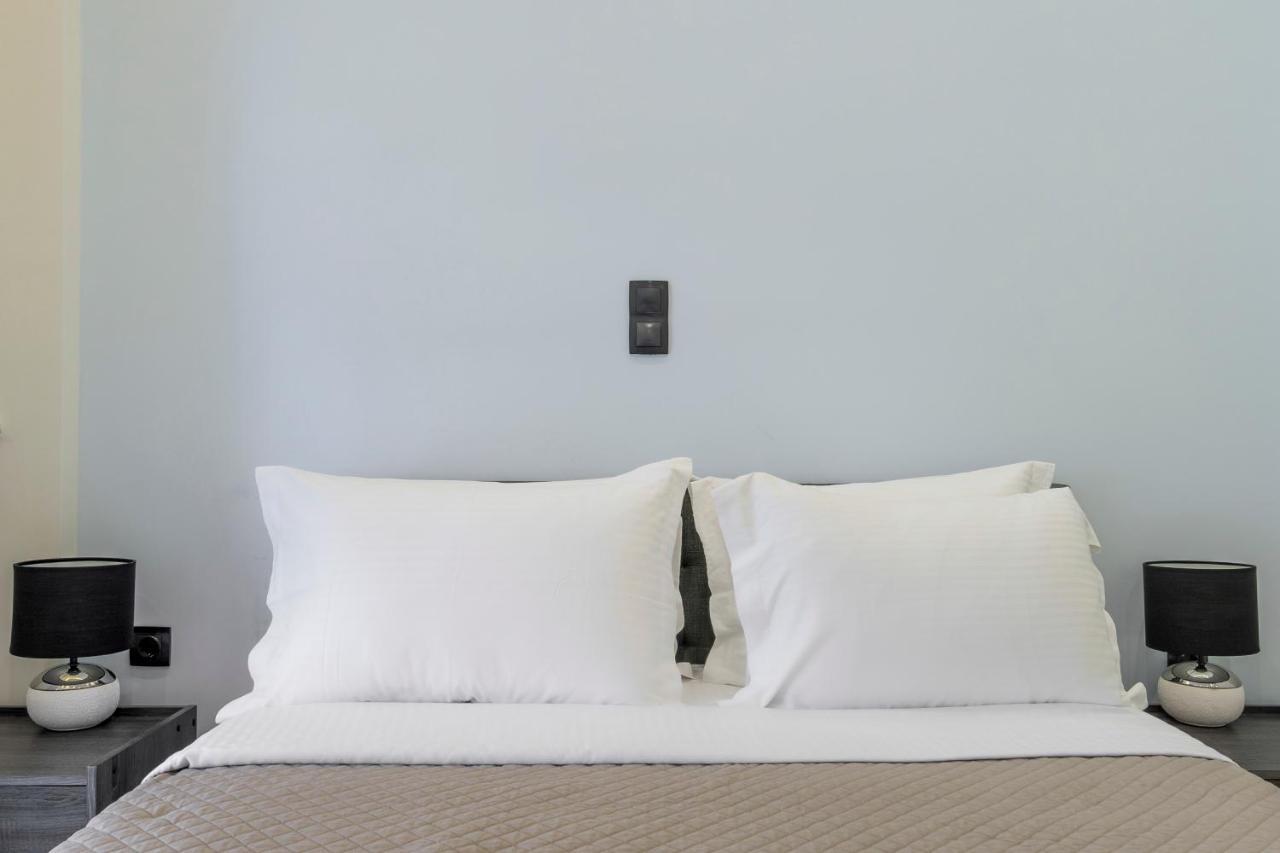 Central 2Br Apartment In The Heart Of เอเธนส์ ภายนอก รูปภาพ