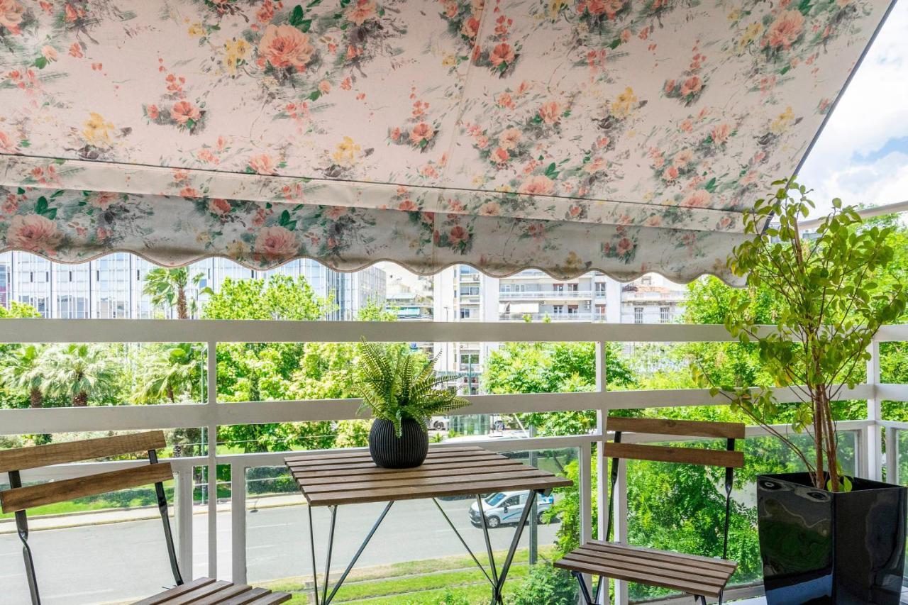 Central 2Br Apartment In The Heart Of เอเธนส์ ภายนอก รูปภาพ
